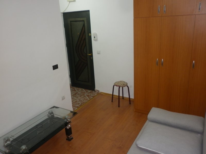 Piata Sudului, Oltenitei vav Scoala de Politie,