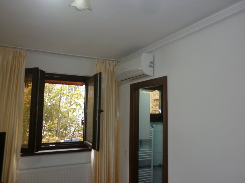 Piata Sudului, Oltenitei vav Scoala de Politie,